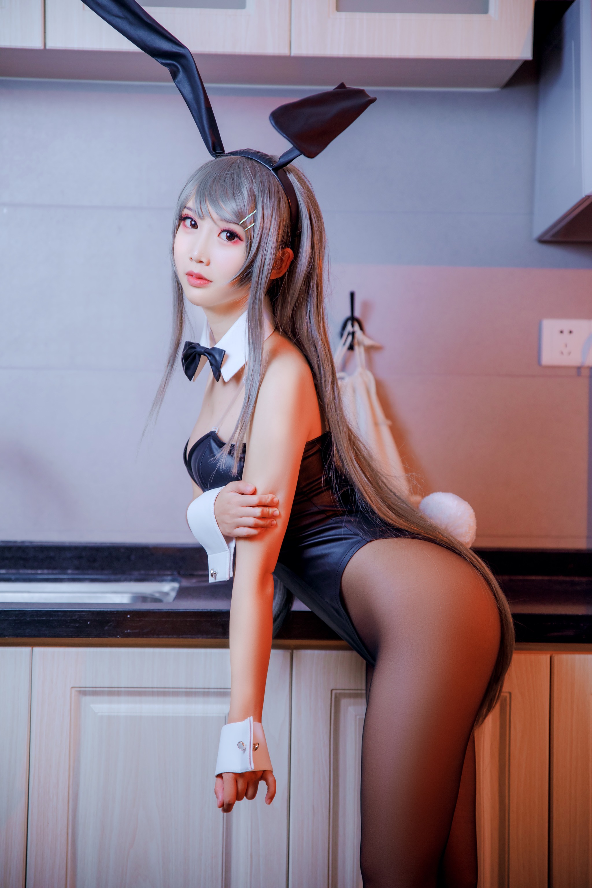 面饼仙儿 - NO.064 Coser面饼仙儿 樱岛麻衣兔女郎 [16P]-XikXak